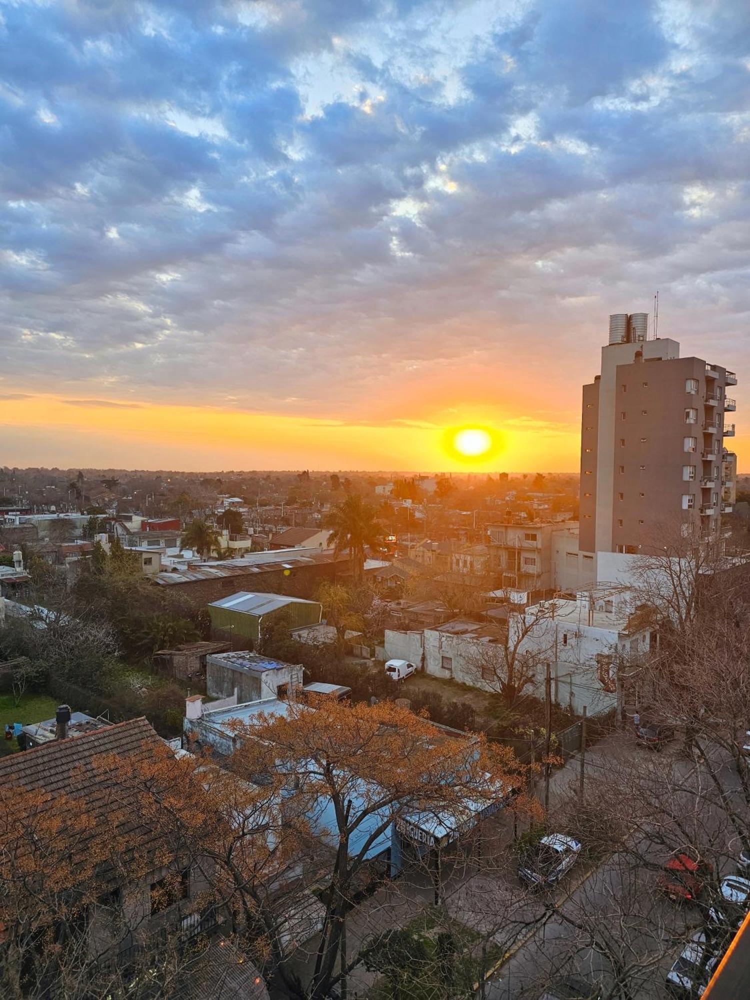 Апартаменты Departamento Эсейса Экстерьер фото